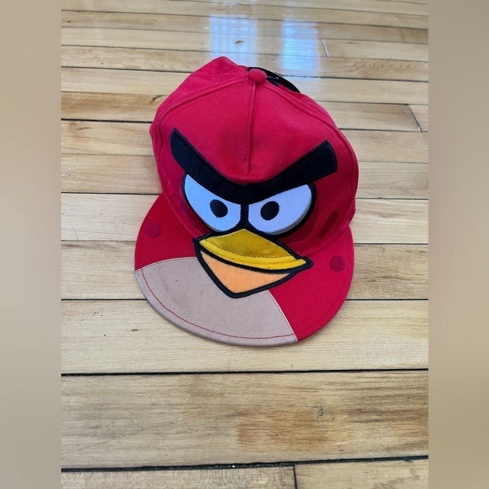 NWT‎ Angry Birds red Rovio entertainment snap back